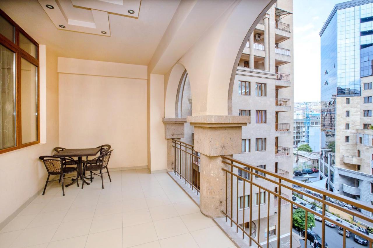Stay Inn Apartments On Amiryan 4-6 Yerevan Luaran gambar