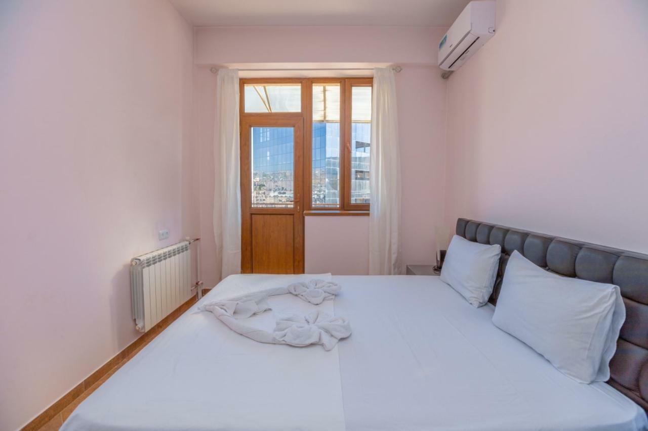 Stay Inn Apartments On Amiryan 4-6 Yerevan Luaran gambar